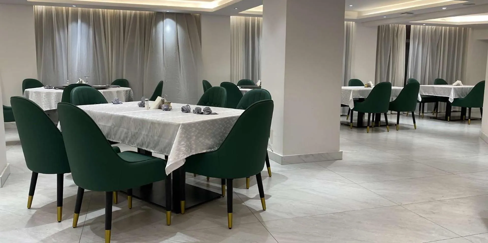 Axil Hotel Dakar