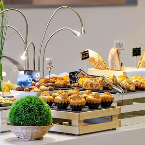 Otel Mercure Vaugirard Porte De Versailles
