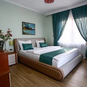 **** Resort Eklips Albania