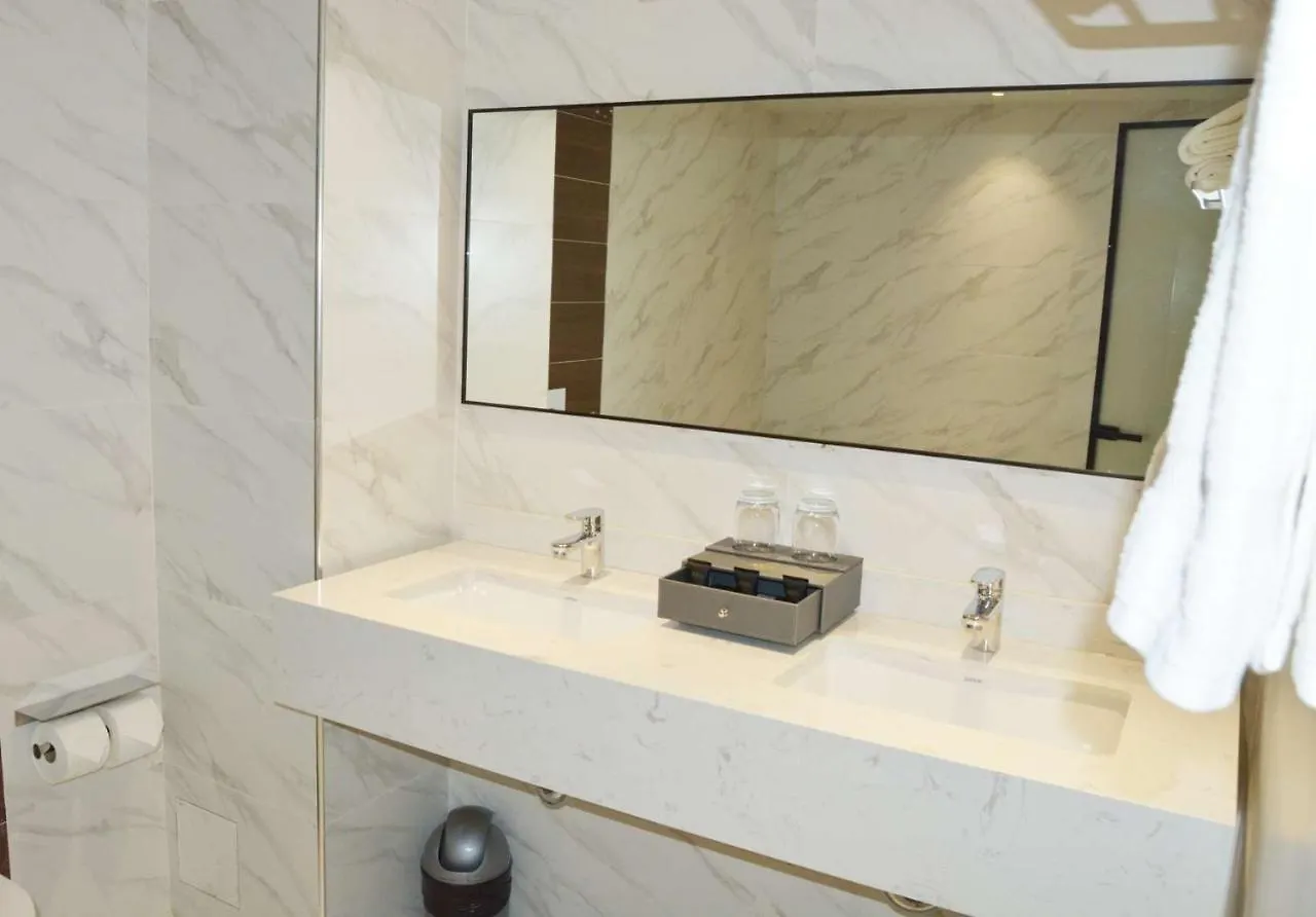 Axil Hotel Dakar